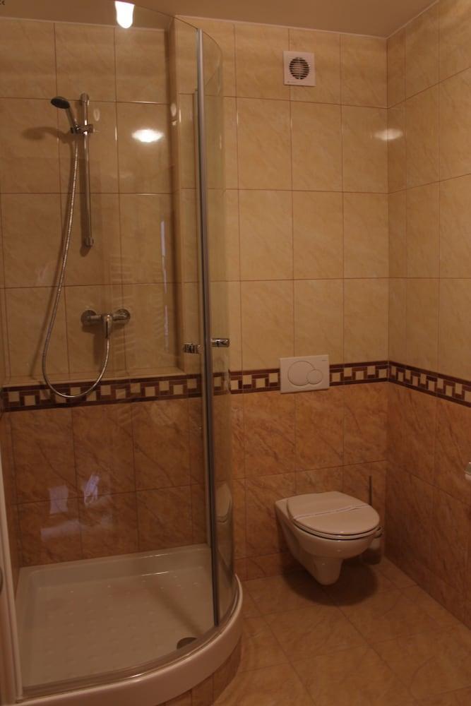 Hotel Auto Jas Нітра Екстер'єр фото